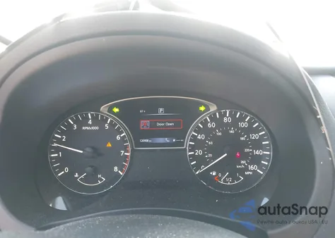 2017 Nissan Altima 2.5 Sv z USA, uszkodzony, nr VIN 1N4AL3AP4HC180074